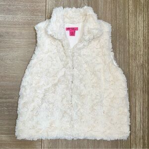 Betsey Johnson Faux Fur Vest S Ivory Sleeveless Cozy Plush Winter Layer